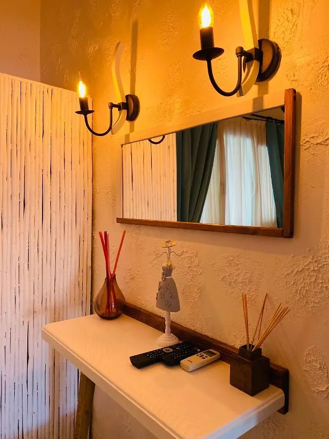 Kekik Alacati Otel Hacimemis Vendégház