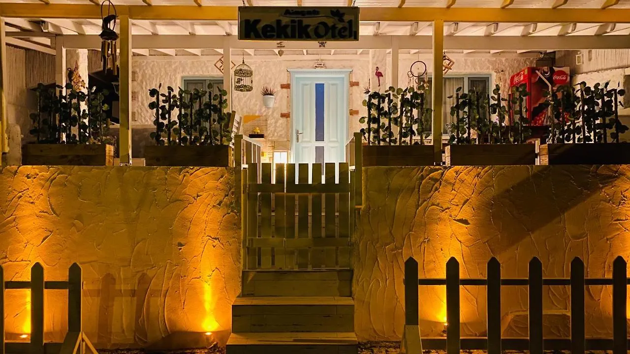 Kekik Alacati Otel Hacimemis Vendégház